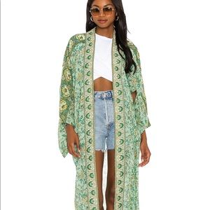 Flash sale ✨ Spell folk song robe/kimono